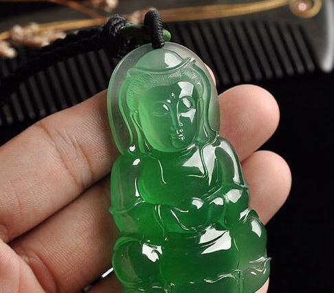 玉佛寓意
