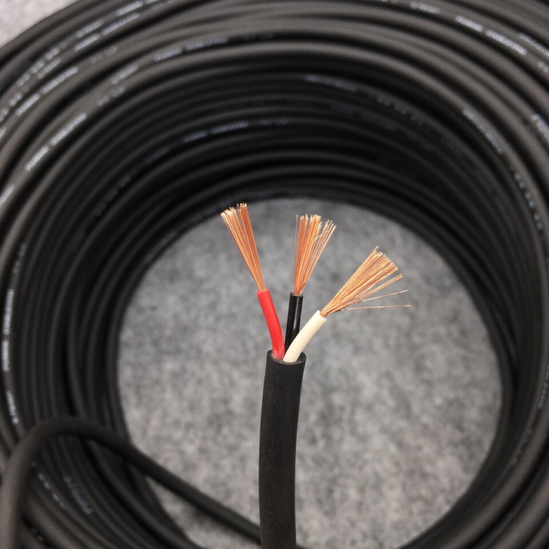 电线黑色线代表的是什么颜色