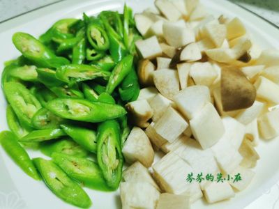 红烧青椒鸡肉的做法大全家常