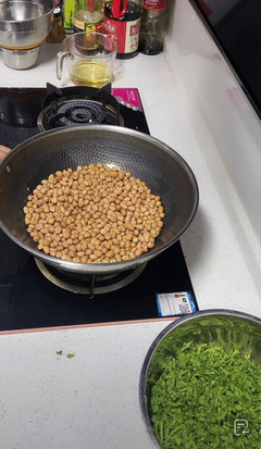 炒香椿酱的制作方法