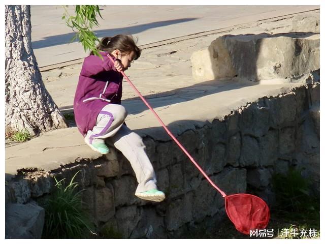 做梦掉到河里