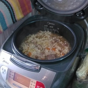 电饭锅土豆饭简单做法