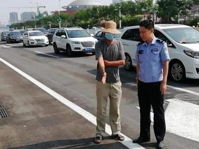 交通事故拘留