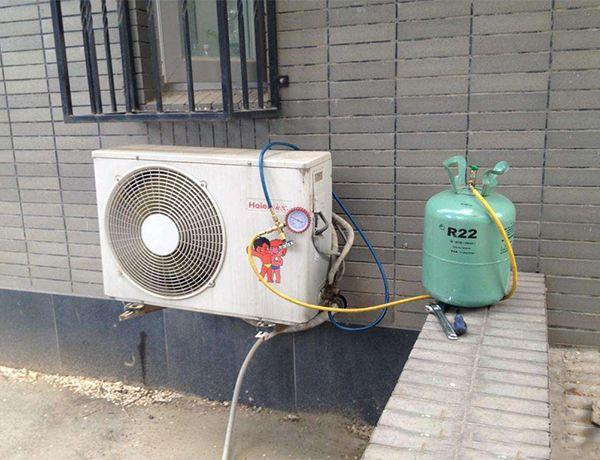 空调如何加氟利昂