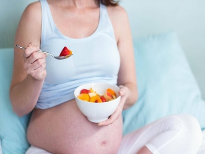 孕妇做彩超能吃饭吗