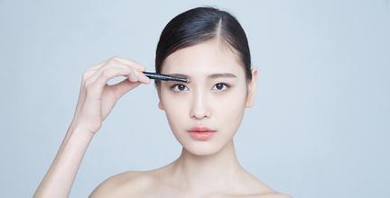 人中沟发红是怎么回事