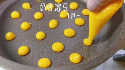 宝宝几个月吃溶豆