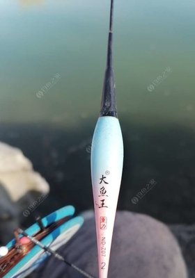 钓鱼河底不平怎么办