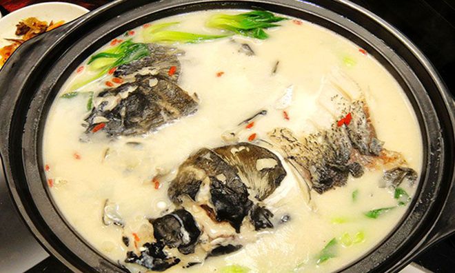 草鱼头可以做鱼头豆腐汤吗? 草鱼做鱼头豆腐汤可以吗 
