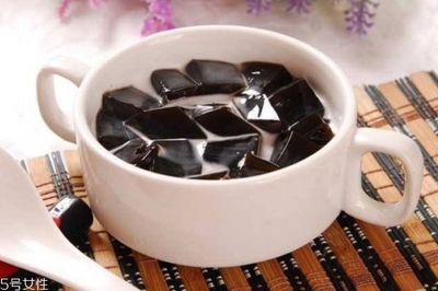 怀孕期可以吃龟苓膏吗,怀孕了可以吃龟苓膏吗?