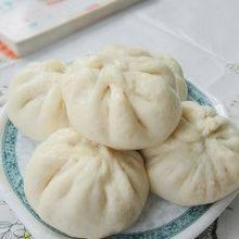 白菜肉包不出水制作方法