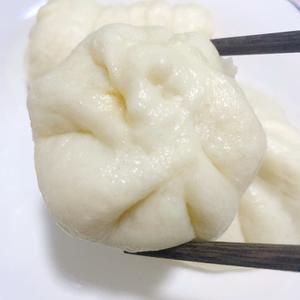 白菜肉包不出水制作方法