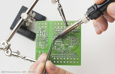 电子线路板用什么焊接